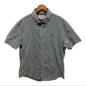 Penguin blue and white checked short sleeve button down in a size large. EUC